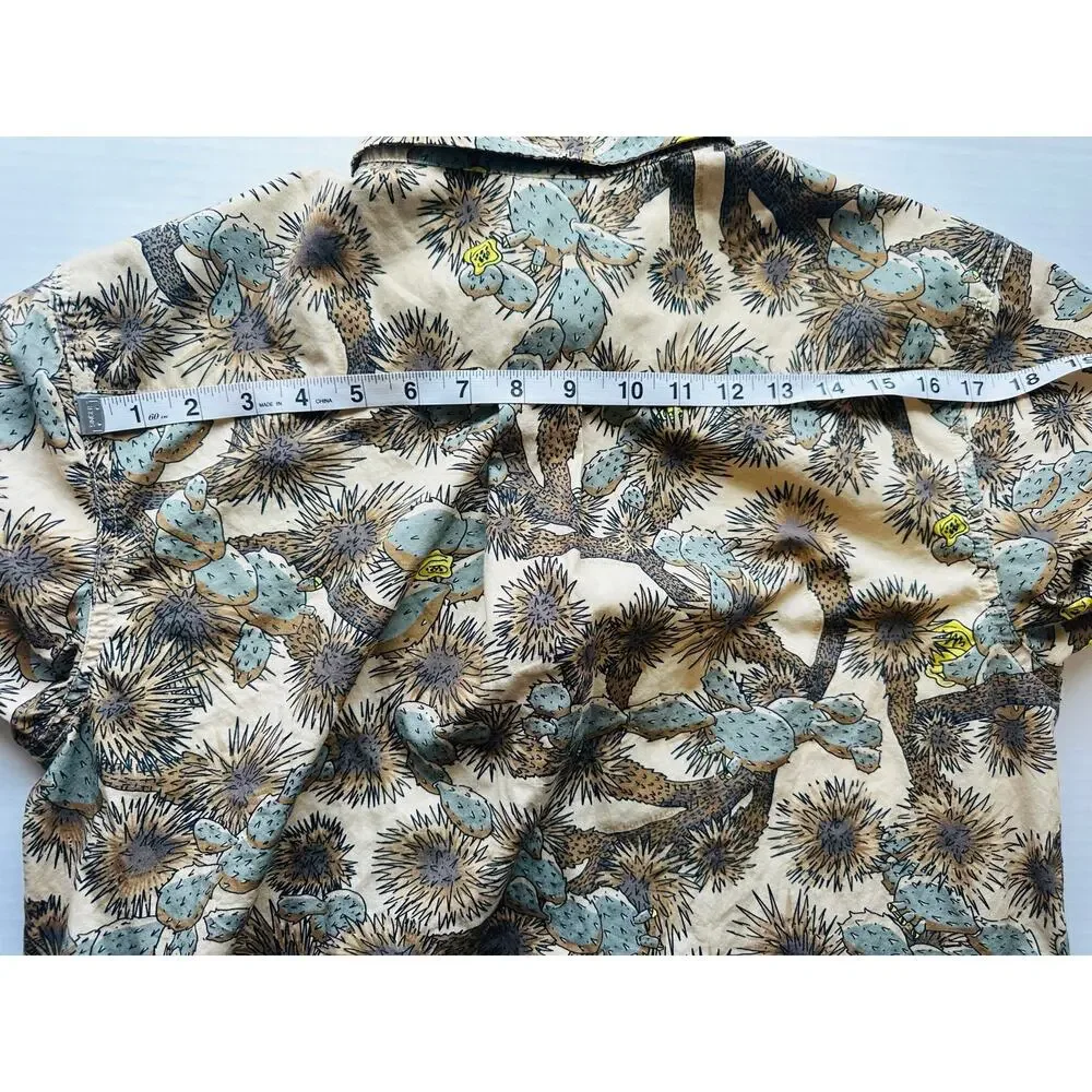 The North Face Men’s S/S Baytrail Pattern Shirt Cactus Camo Size M